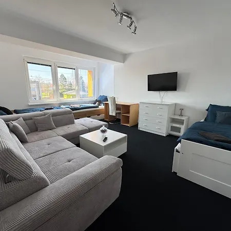 2 Bedroom, Kitchen And Terrace Ostrava Exterior photo